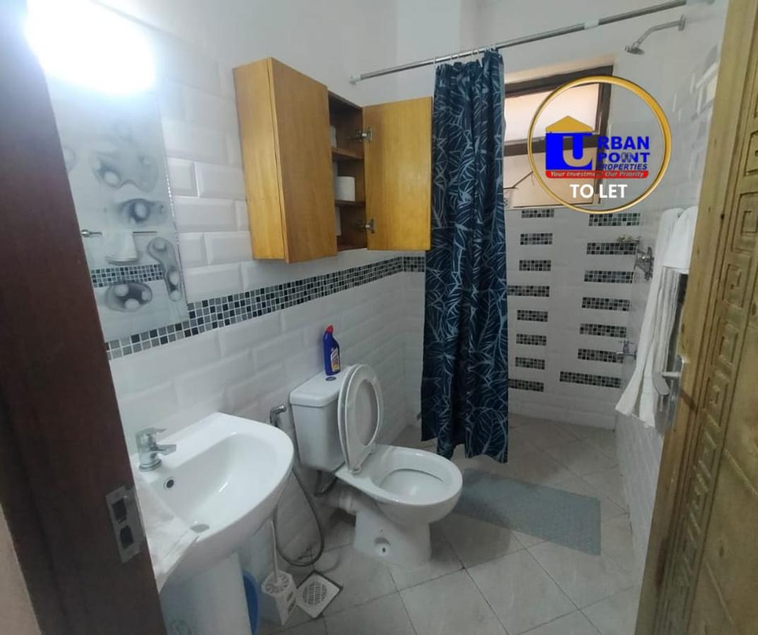 Serviced 2 Bed Apartment with En Suite in Nyali Area - 10