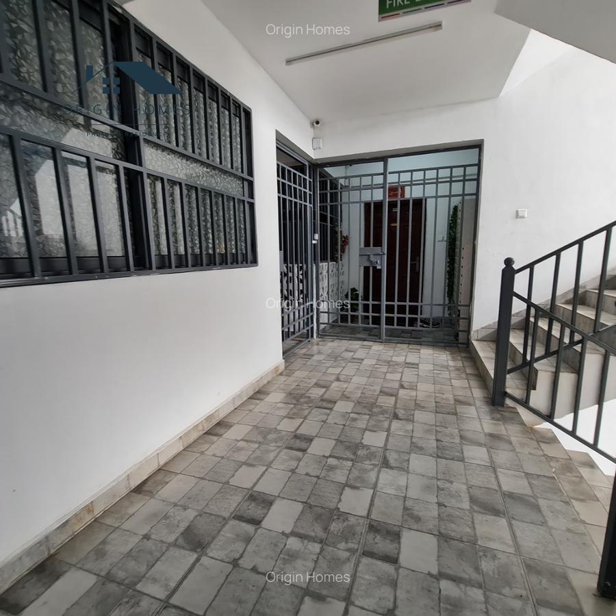 3 Bed Apartment with En Suite at Mombasa Road - 15