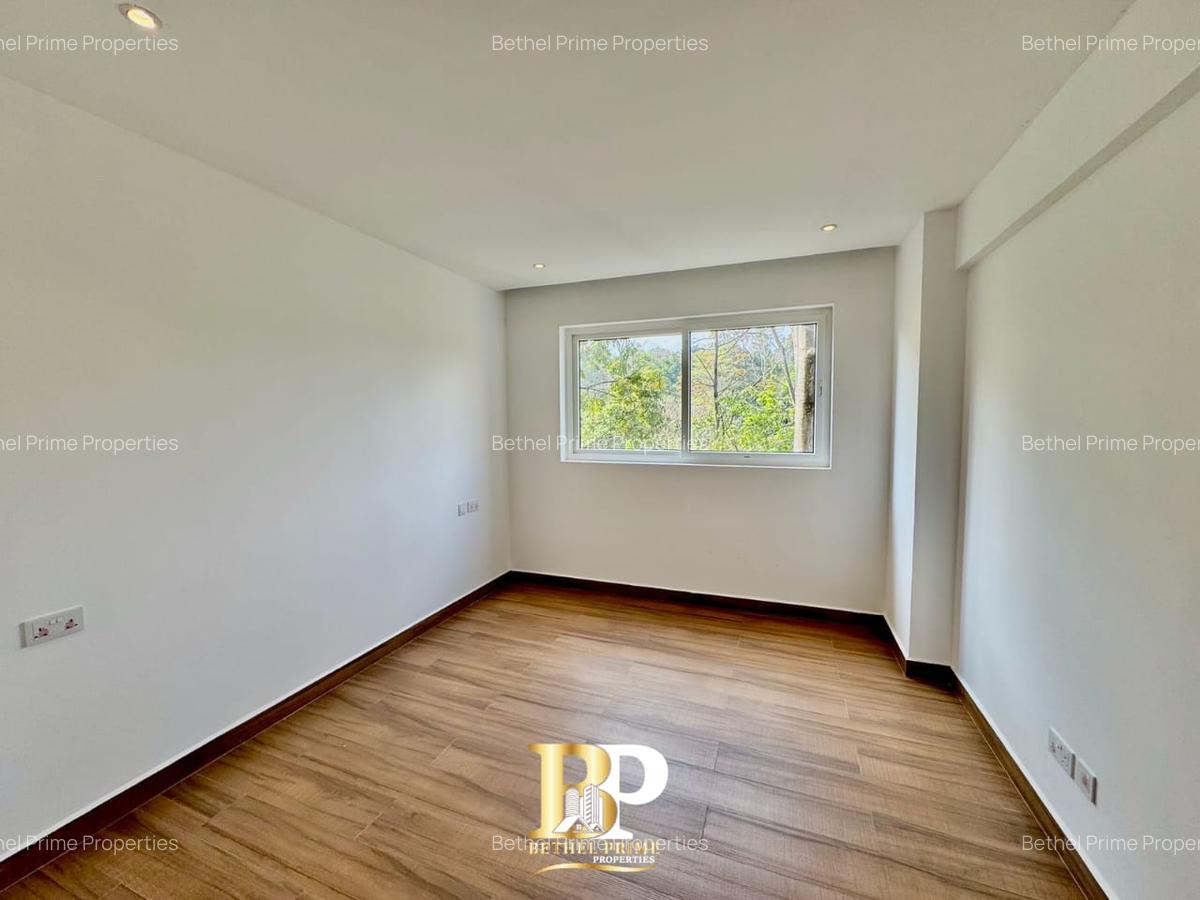 2 Bed Apartment with En Suite in General Mathenge - 8