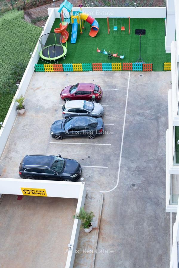 2 Bed Apartment with En Suite at Two Rivers - 10