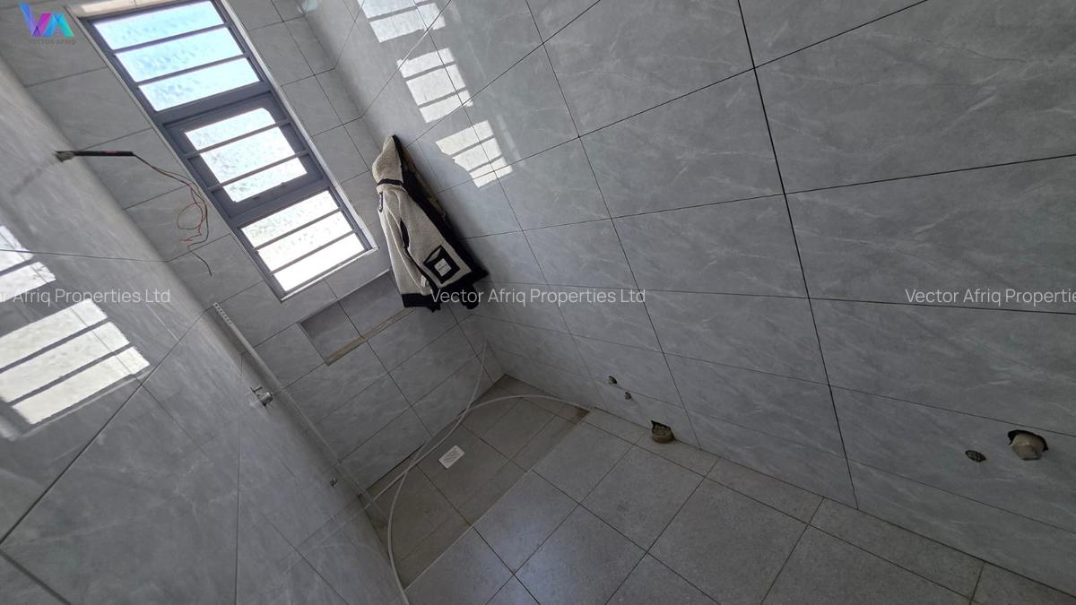 4 Bed Townhouse with En Suite in Ruiru - 8