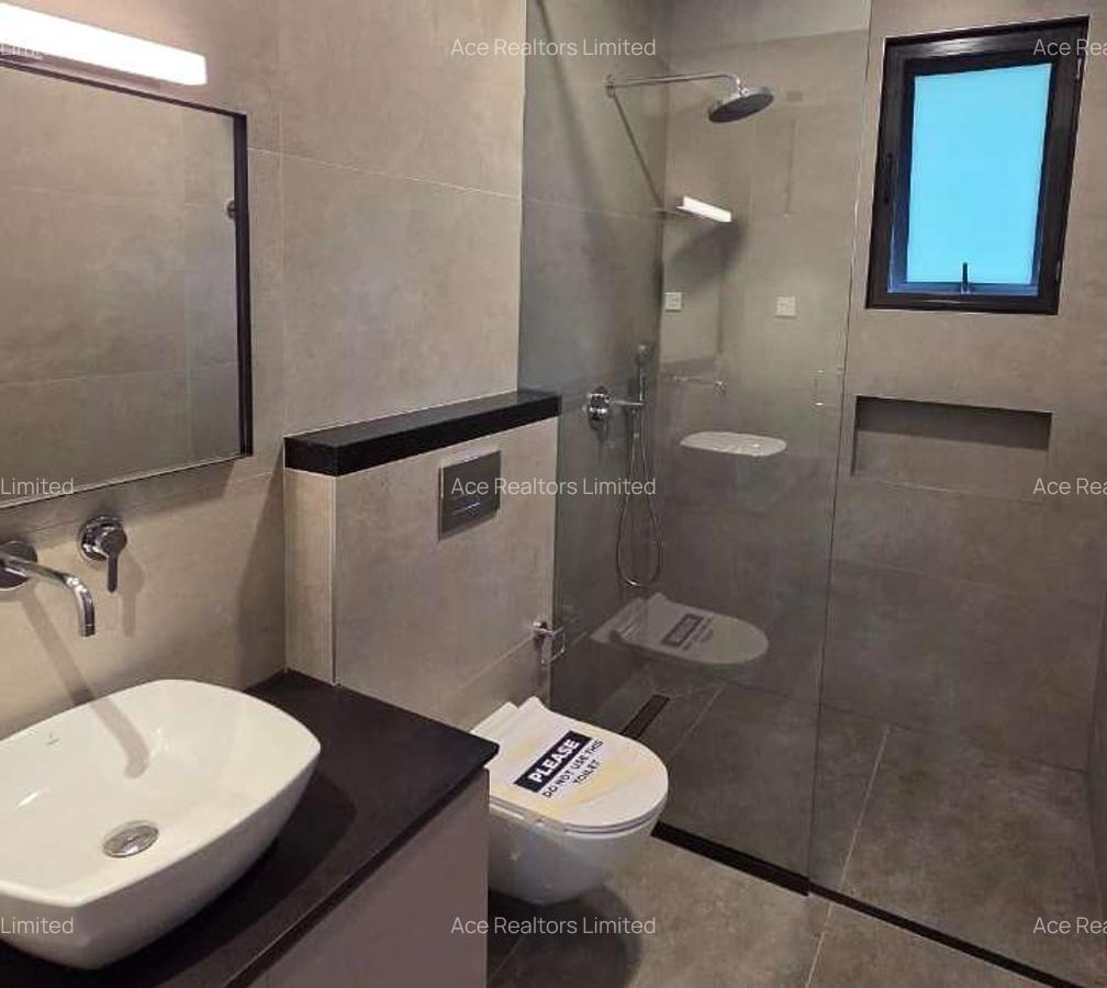 4 Bed Townhouse with En Suite at Langata Duplex - 12