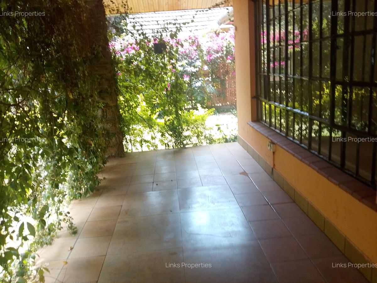 3 Bed House with En Suite at Karen - 20