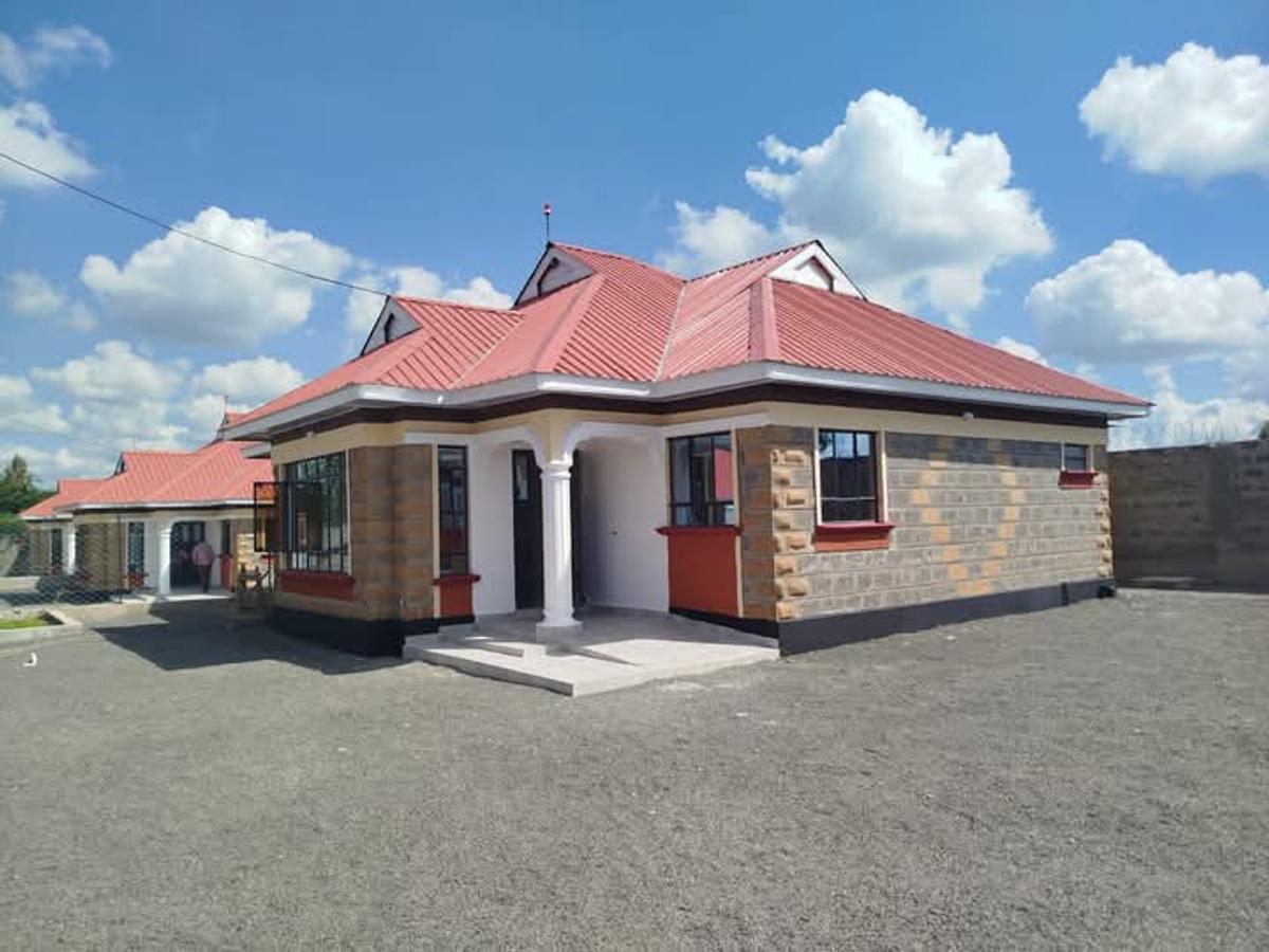 3 Bed House with En Suite in Kitengela - 1