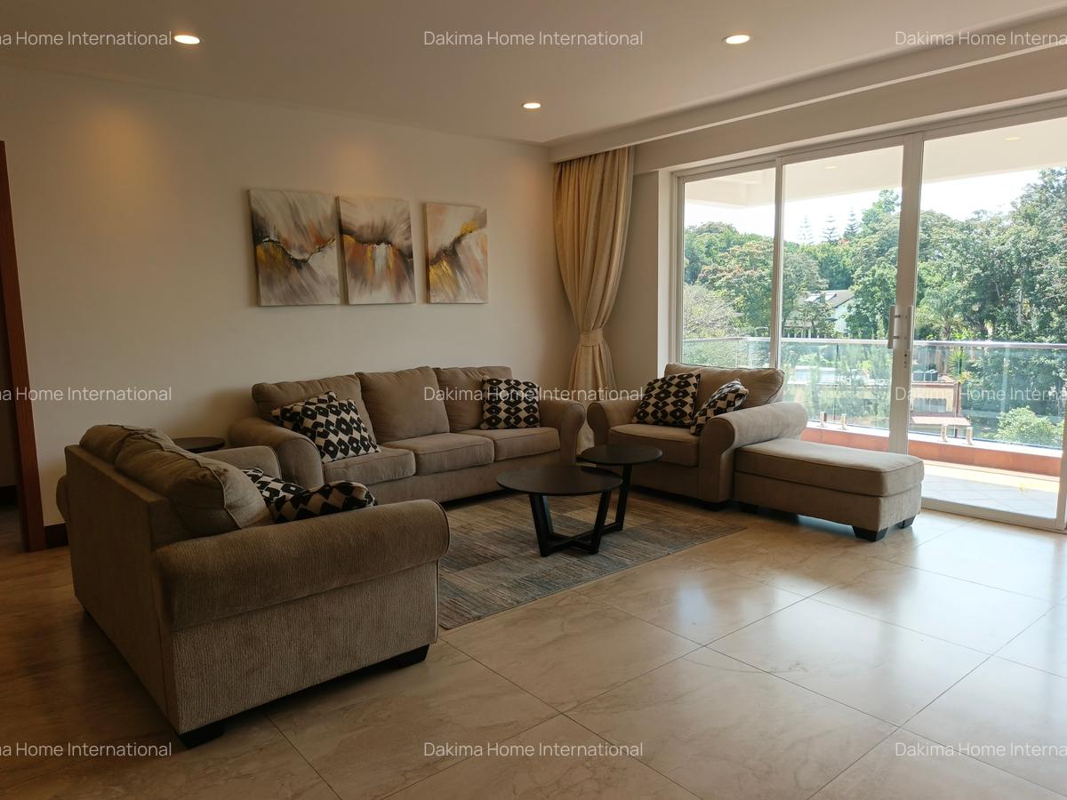 Furnished 2 Bed Apartment with En Suite in Parklands - 6