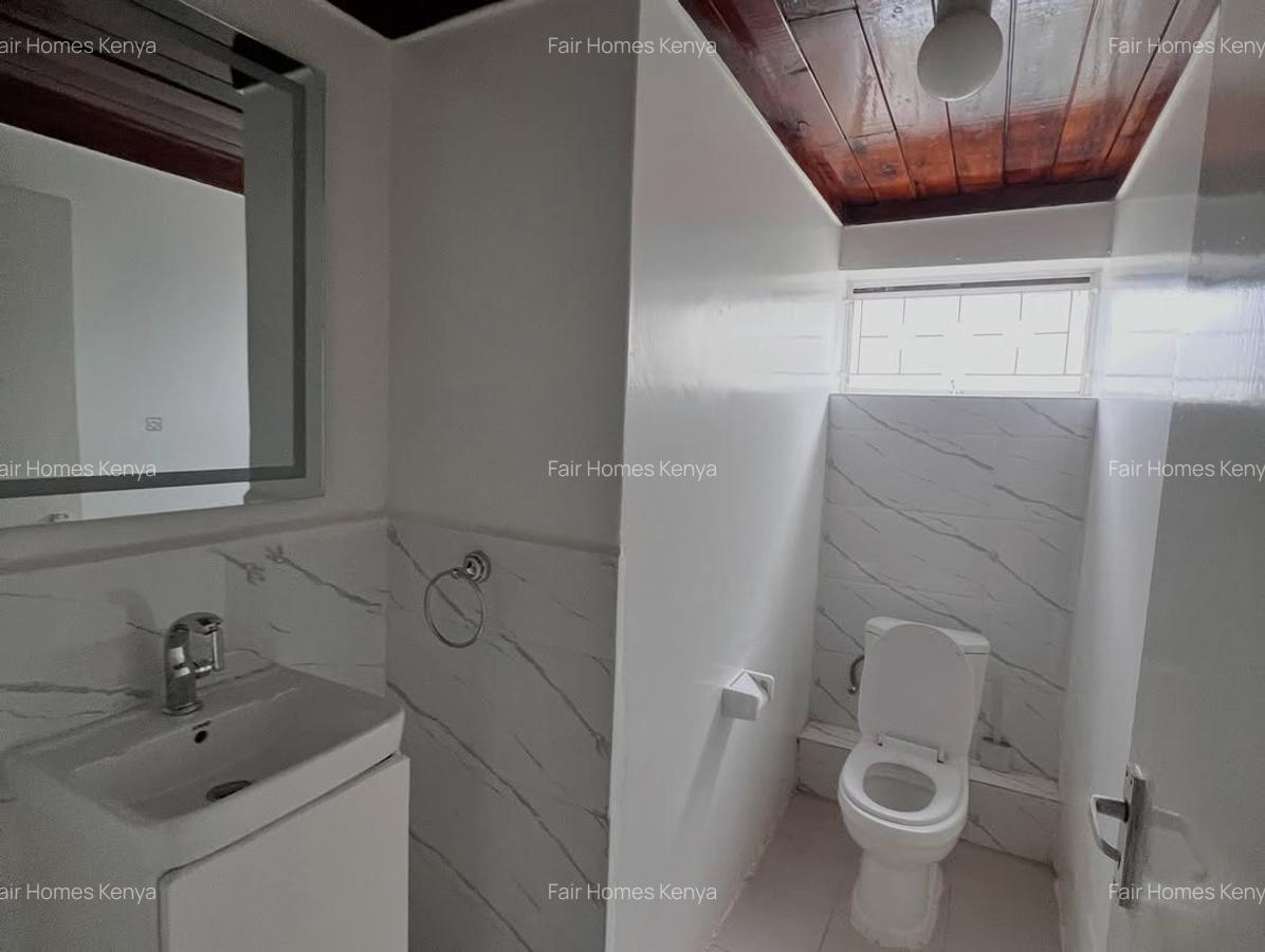 5 Bed House with En Suite at Manyani East - 11