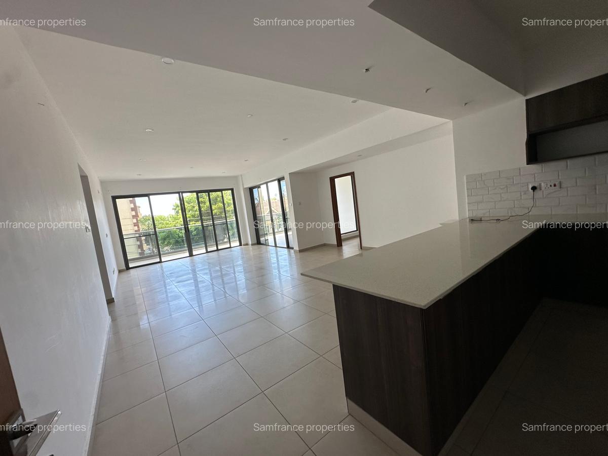 Serviced 3 Bed Apartment with En Suite at Go Khart - 1