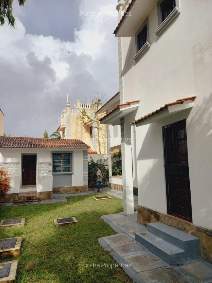 4 Bed House with En Suite in Nyali Area - 7