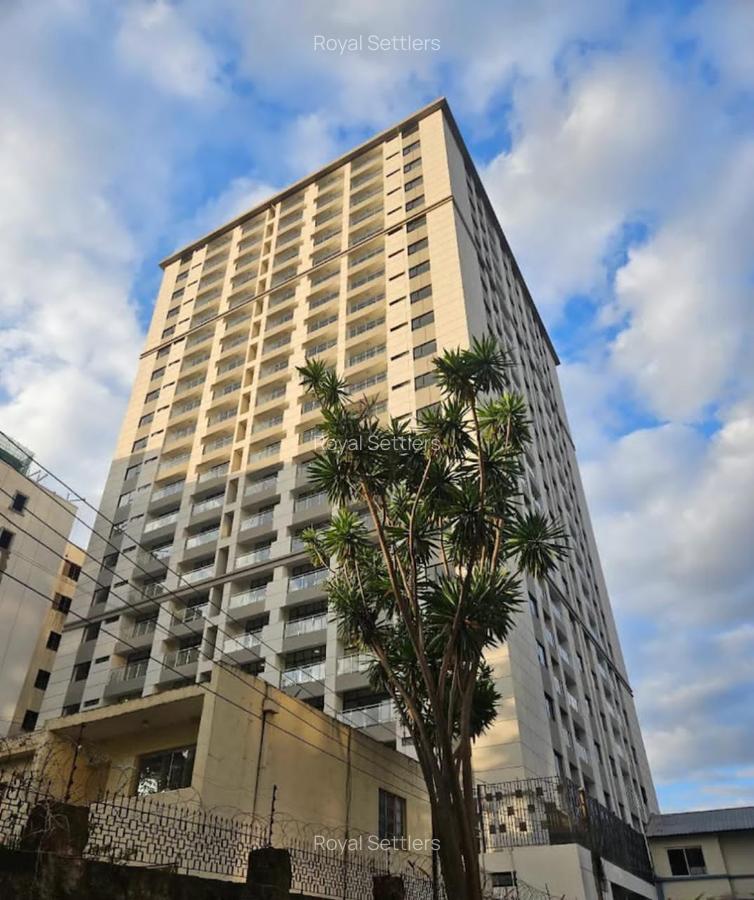 Serviced 1 Bed Apartment with En Suite at Westlands Road - 1