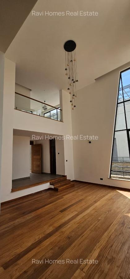 5 Bed Villa with En Suite at Mbabane Road - 1