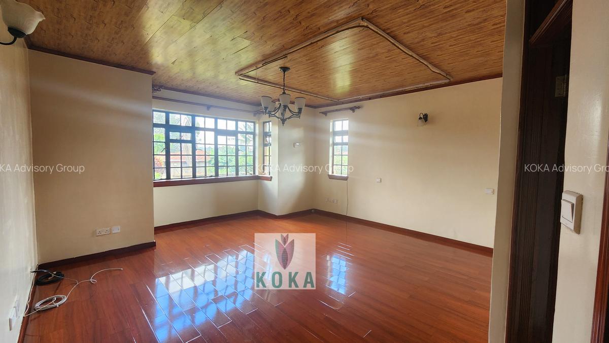 6 Bed Villa with En Suite in Runda - 9