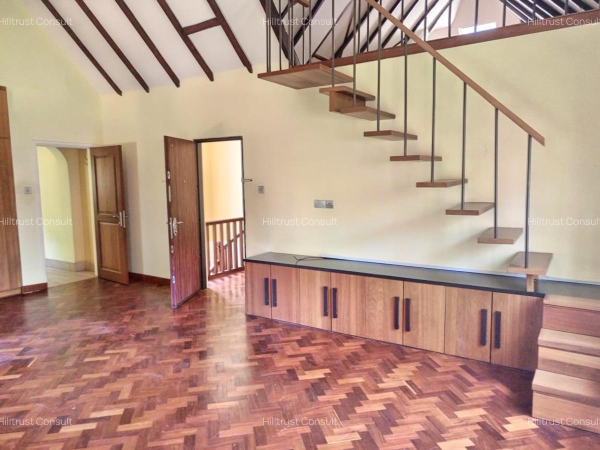 4 Bed House with En Suite in Muthaiga - 11