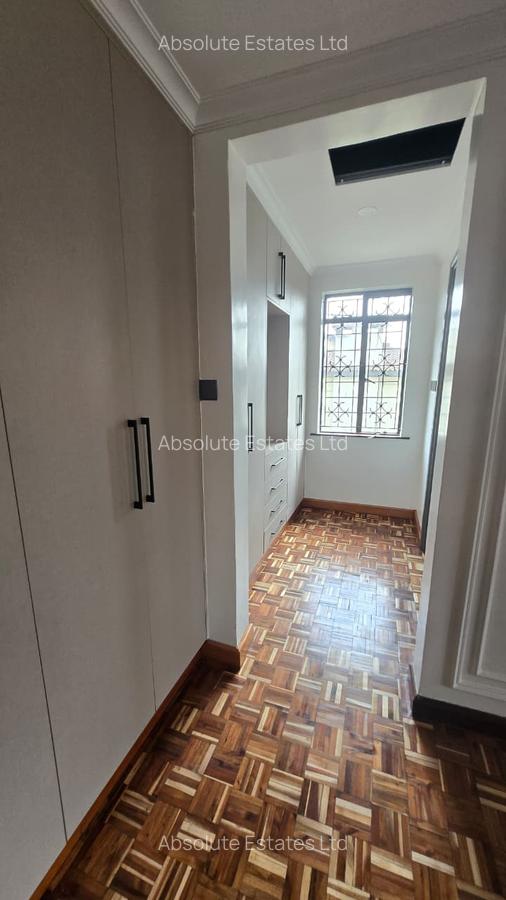 5 Bed Villa with Swimming Pool in Kiambu Road - 15