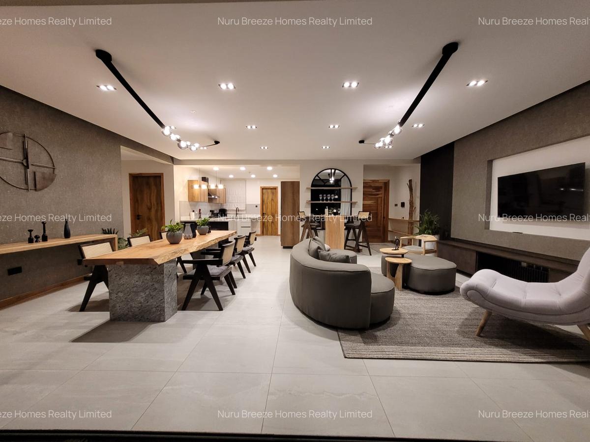 4 Bed Apartment with En Suite in Spring Valley - 2