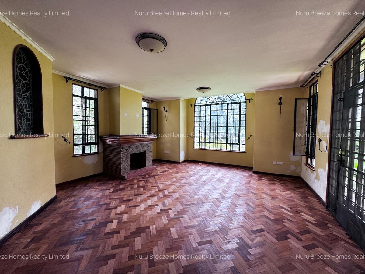 5 Bed Townhouse with En Suite in Runda - 19