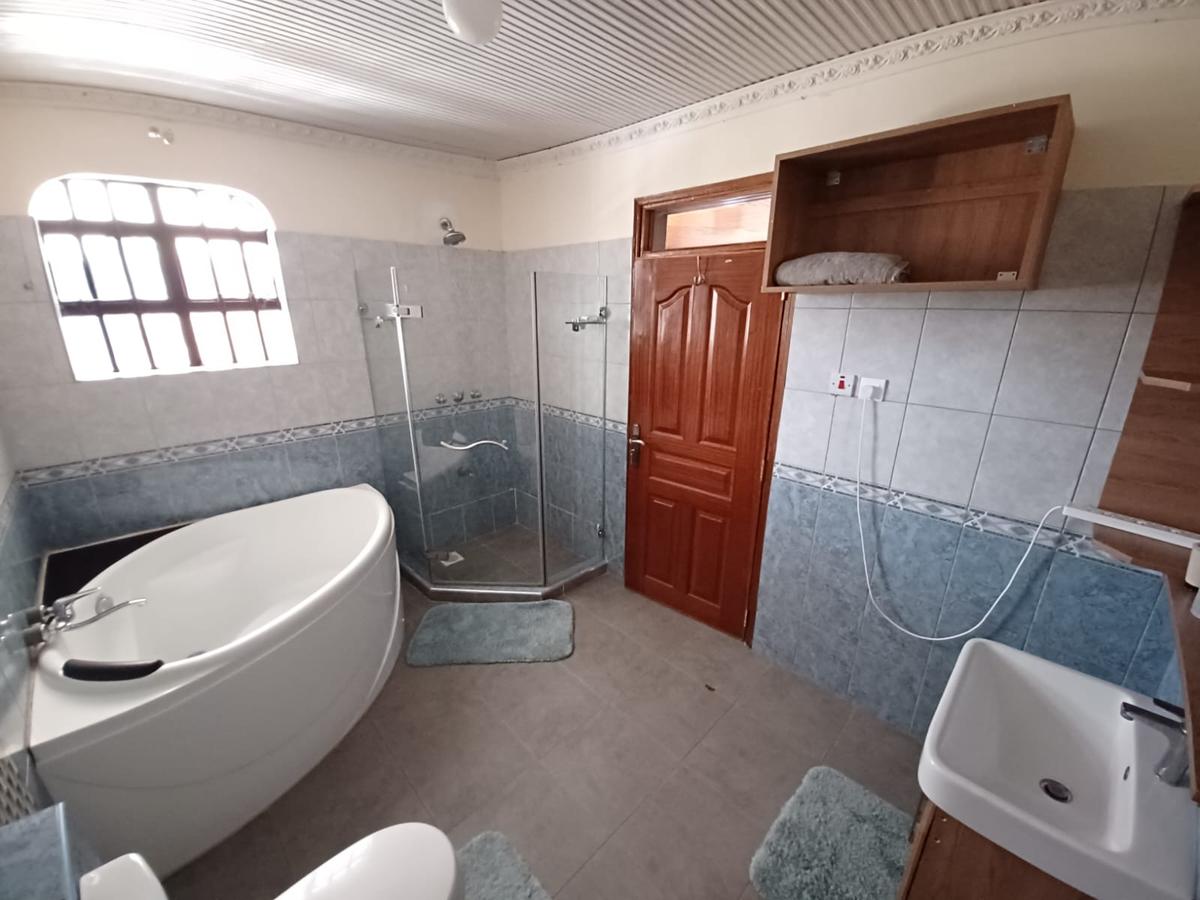 5 Bed House with En Suite in Kikuyu Town - 11