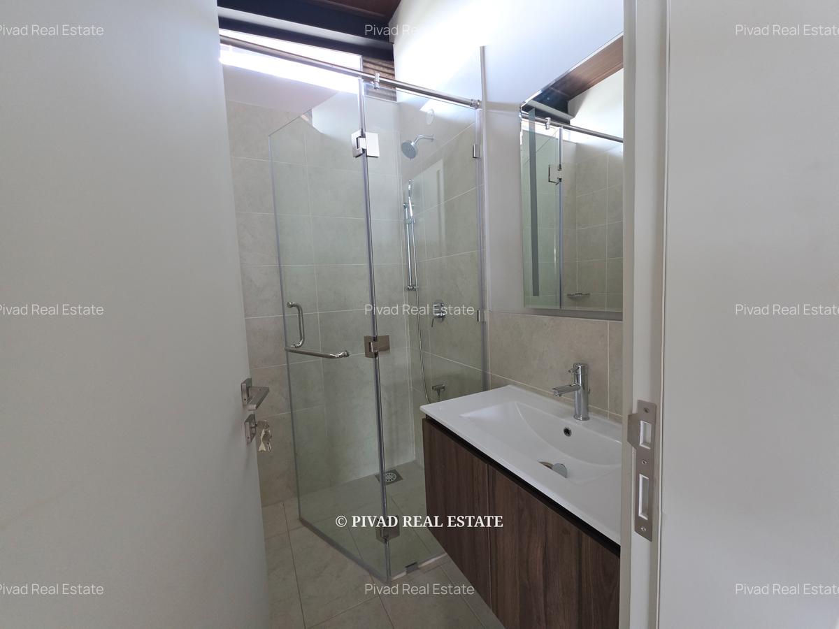 4 Bed Townhouse with En Suite in Kiambu Road - 13