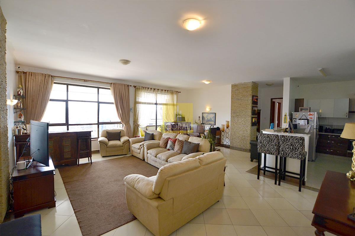 3 Bed Apartment with En Suite in Westlands Area - 3