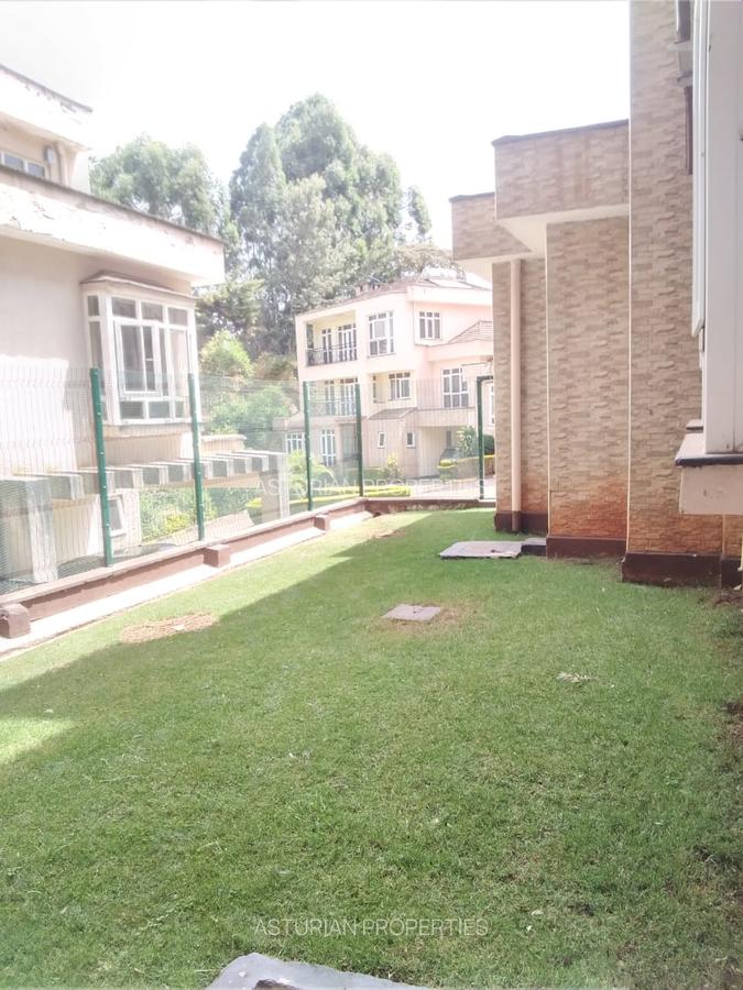 6 Bed Townhouse with En Suite in Lavington - 12