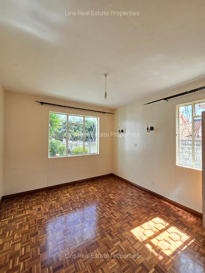 4 Bed House with En Suite in Runda - 11