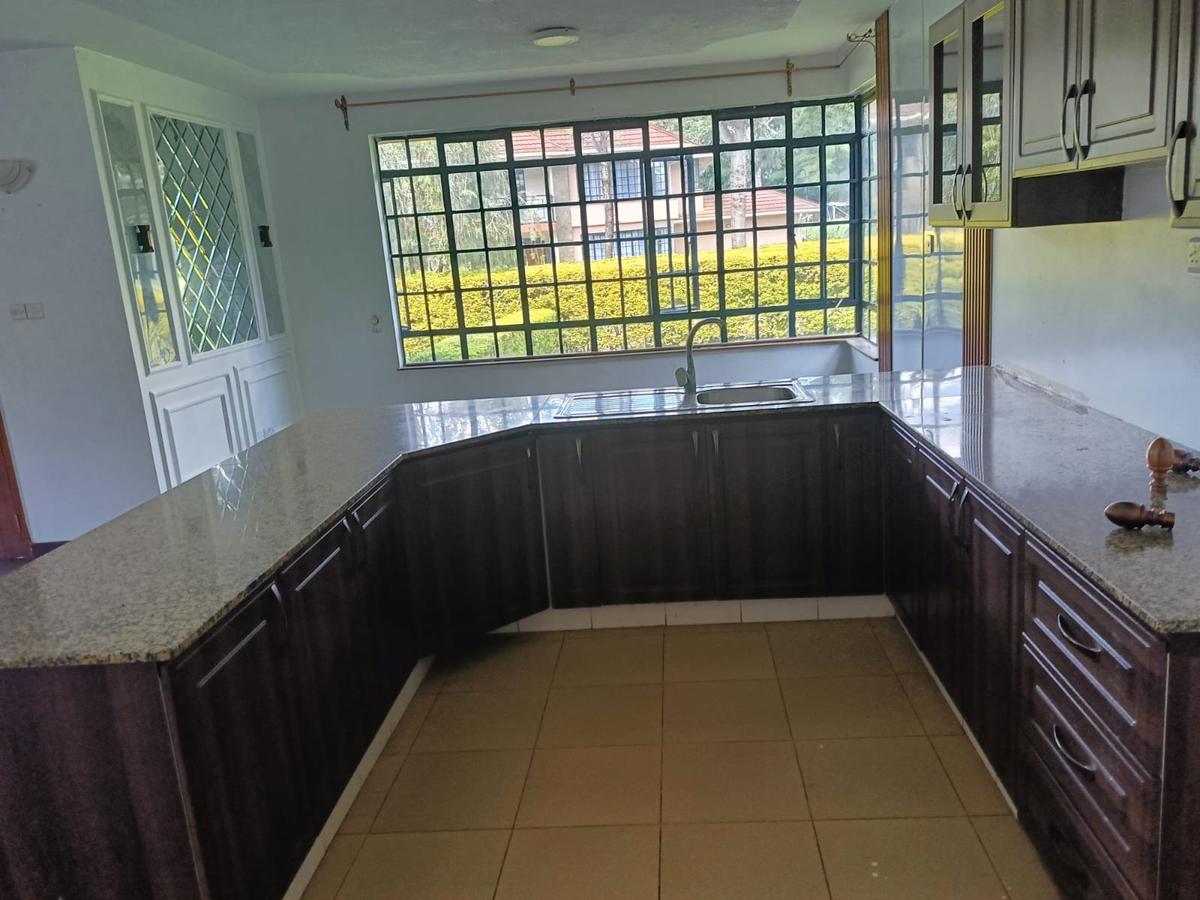 5 Bed Townhouse with Staff Quarters at Kiambu Road - 9