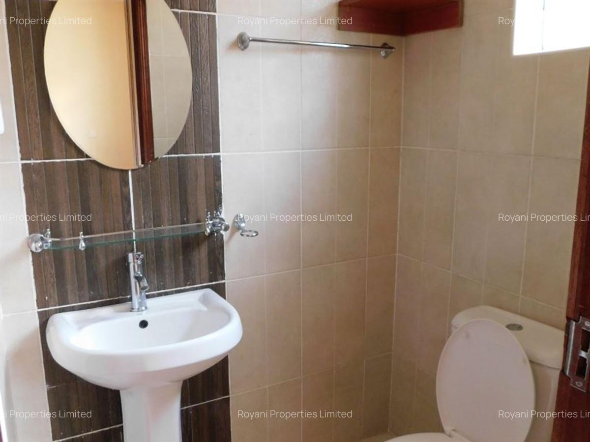 3 Bed Apartment with En Suite at Fourways Junction Kiambu Rd - 11