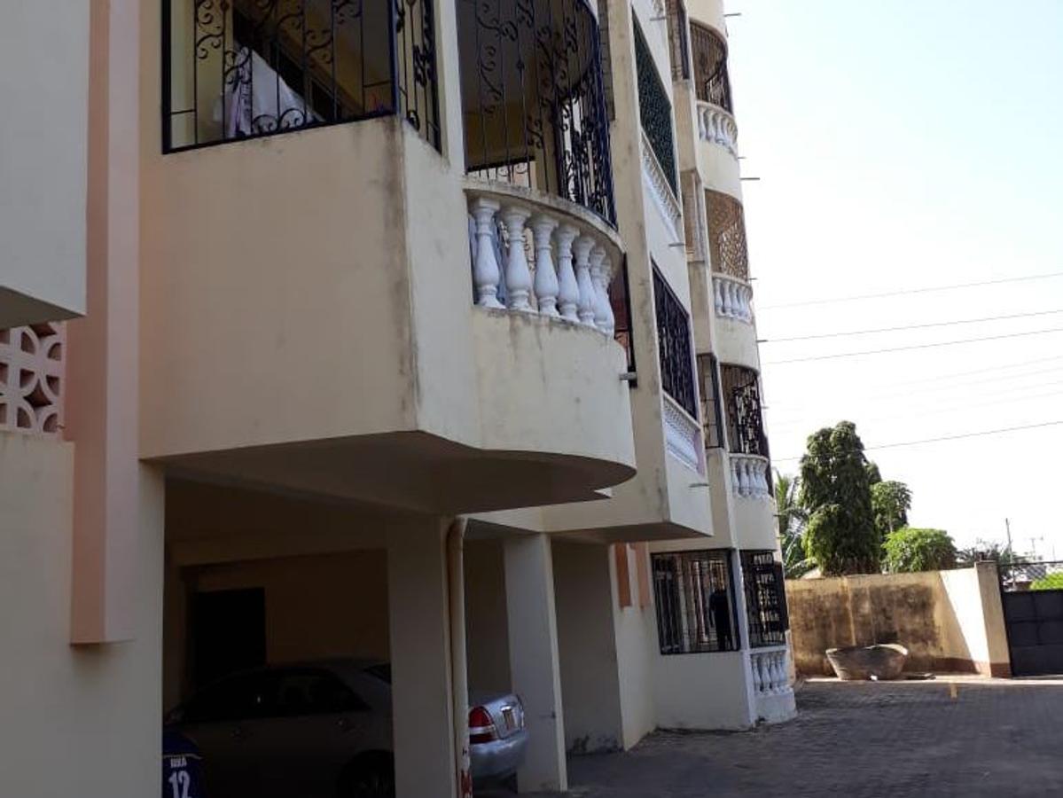 3 Bed Apartment with En Suite in Nyali Area - 11