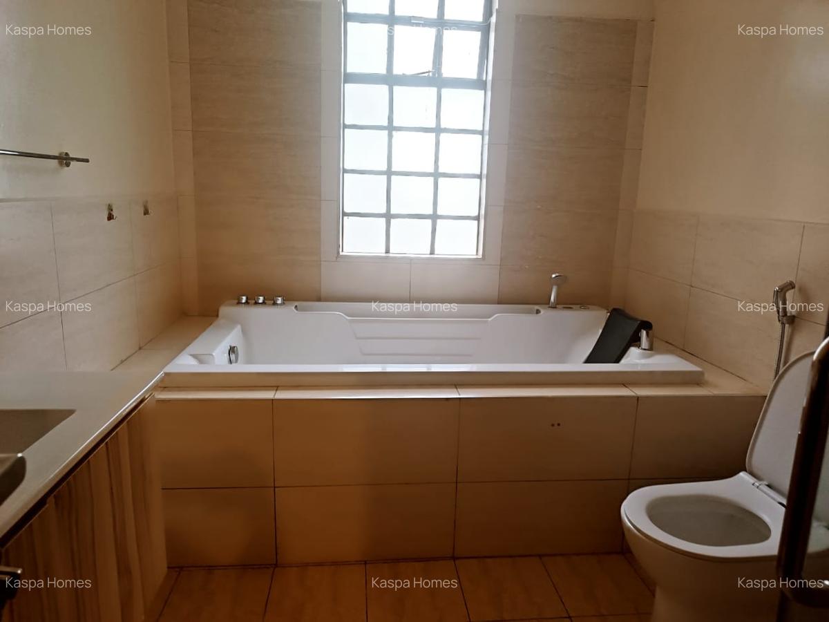 4 Bed Townhouse with En Suite in Kitisuru - 7