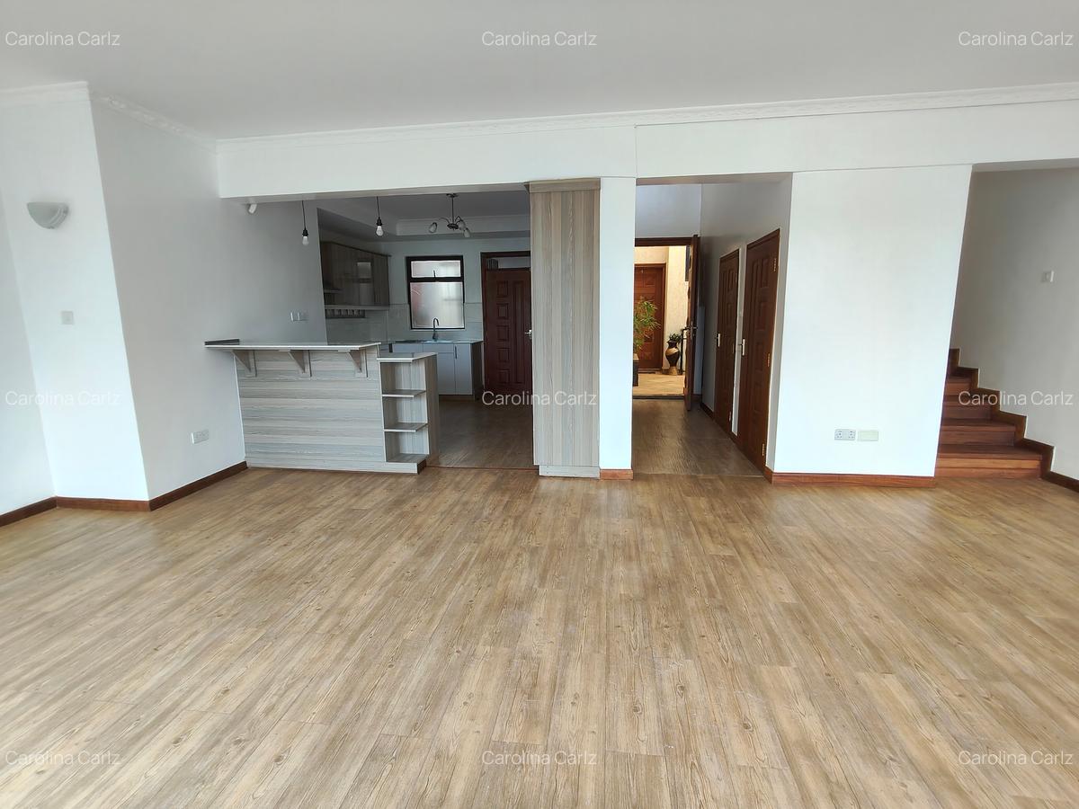 3 Bed Apartment with En Suite at Nyari - 1