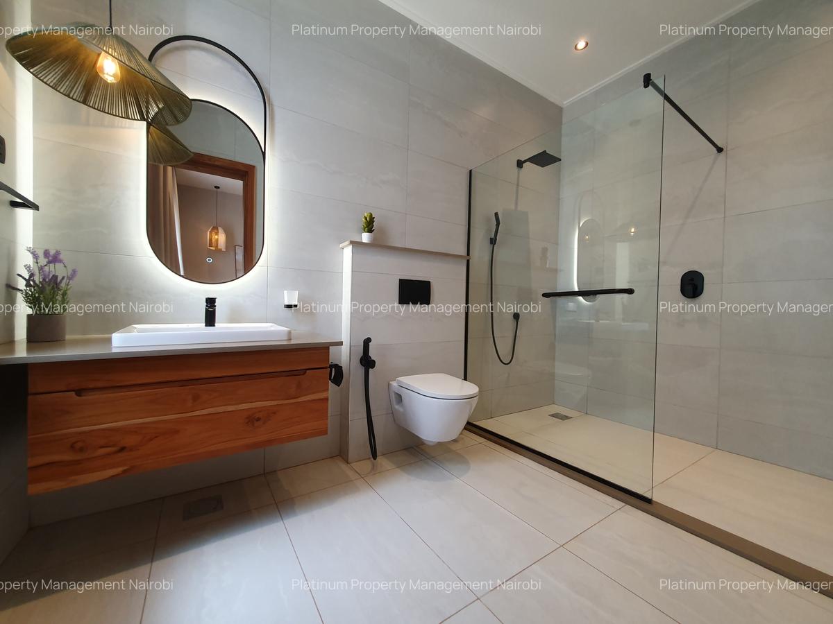Furnished 4 Bed Apartment with En Suite at Oak & Ivy - 17