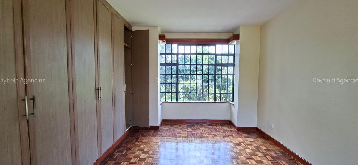 5 Bed House with En Suite at Off Redhill Road - 11