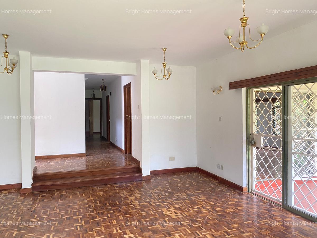 4 Bed Townhouse with En Suite in Lavington - 16