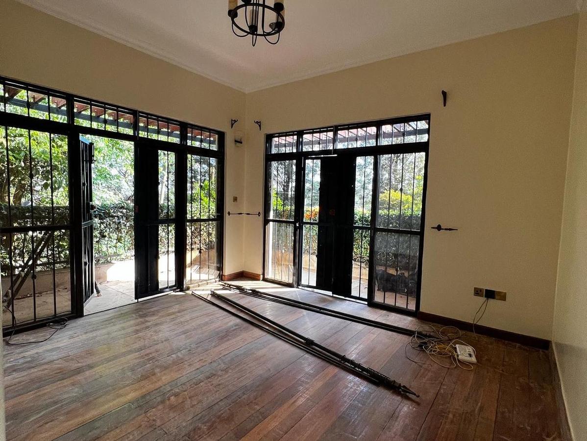 4 Bed Villa with Garden in Runda - 4