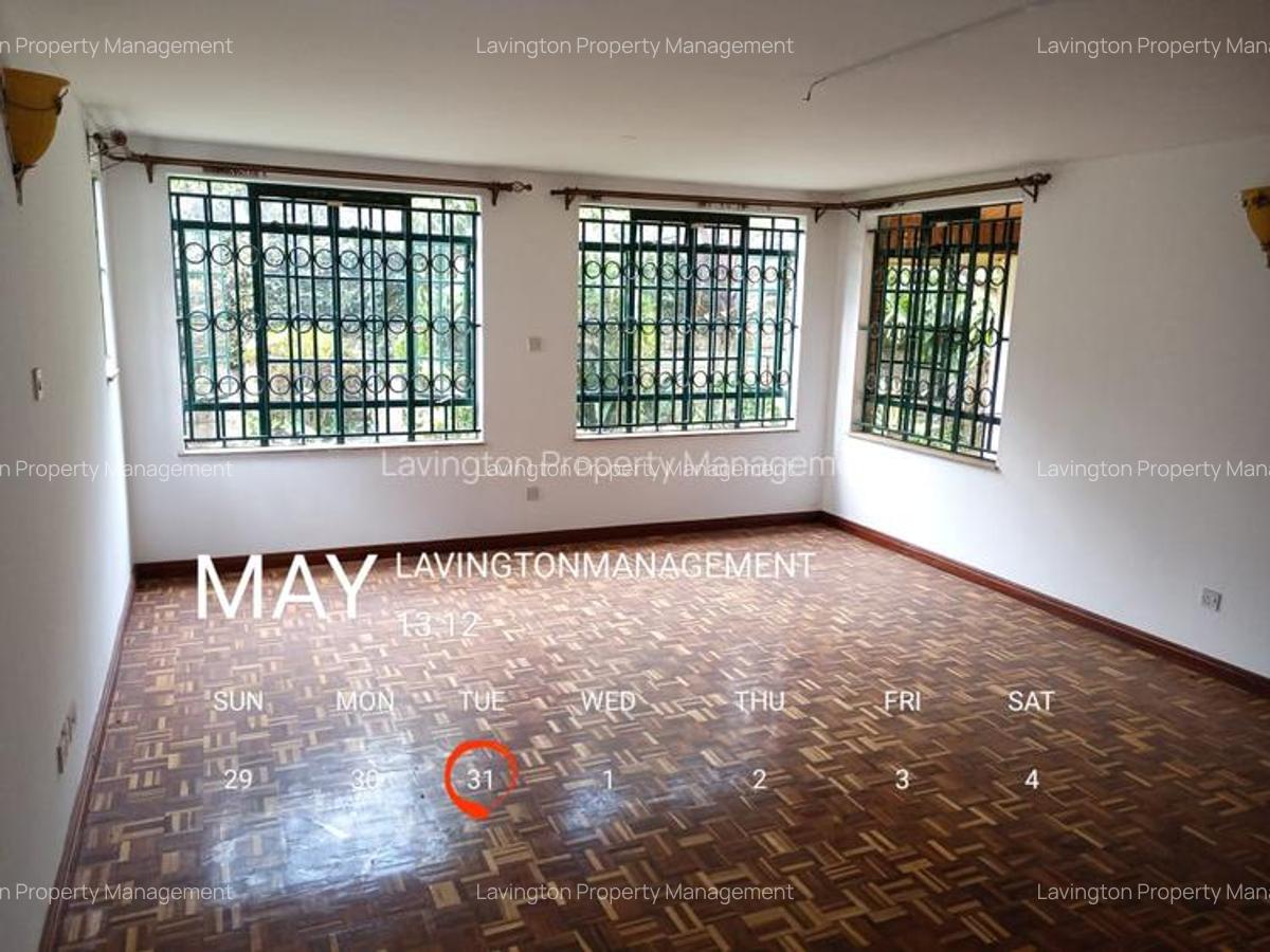 4 Bed Townhouse with En Suite at Lavington Green - 6