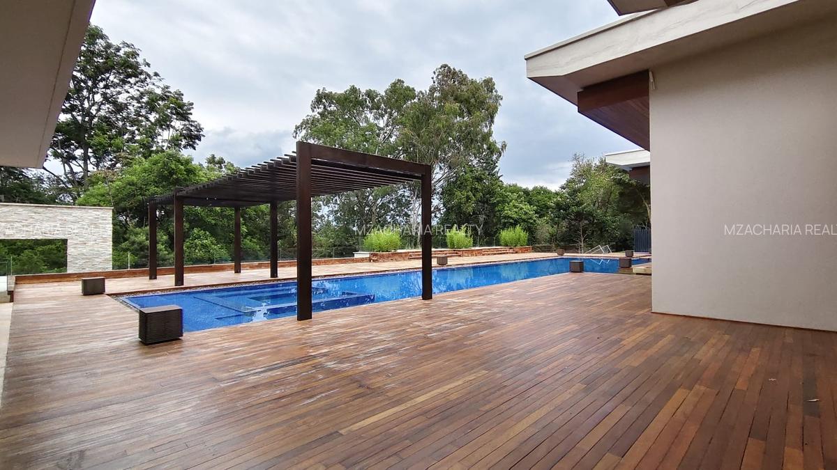 4 Bed Villa with En Suite in Loresho - 15