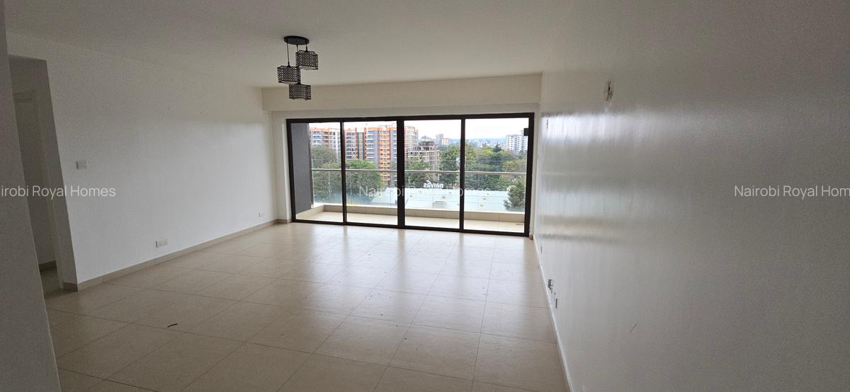 2 Bed Apartment with En Suite at Lavington Road - 18