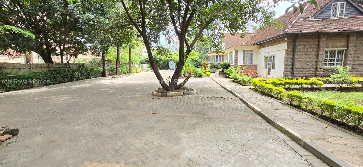 Commercial Property with Service Charge Included at Kilimani - 8