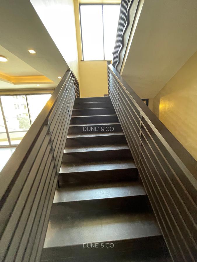 4 Bed Apartment with En Suite in Lavington - 9