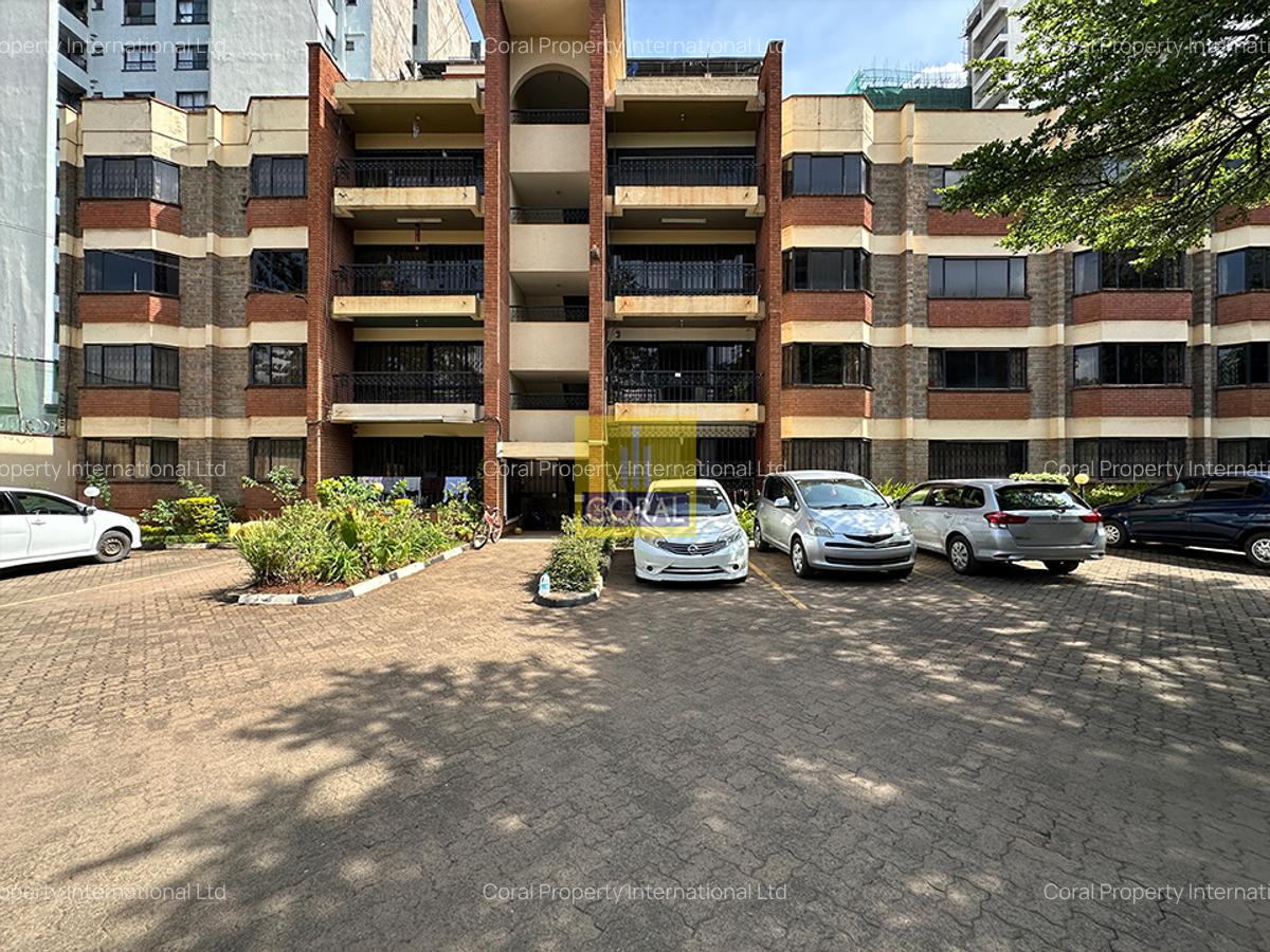3 Bed Apartment in Parklands - 19