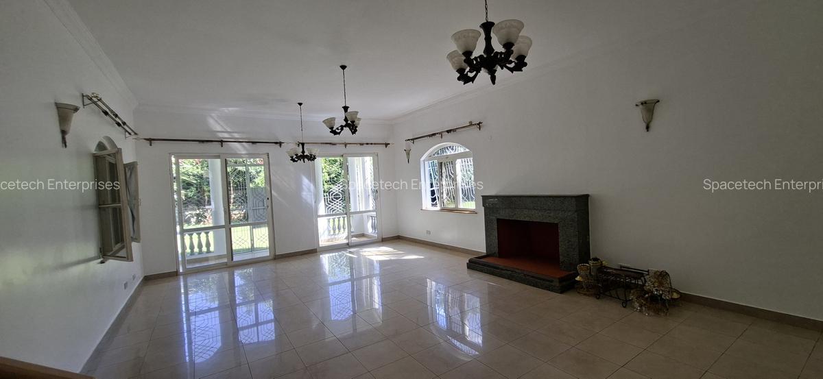 5 Bed House with En Suite in Runda - 6