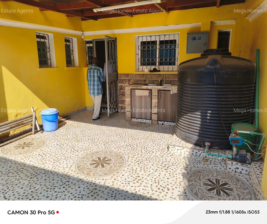 4 Bed Townhouse with En Suite at Sports Road - 5