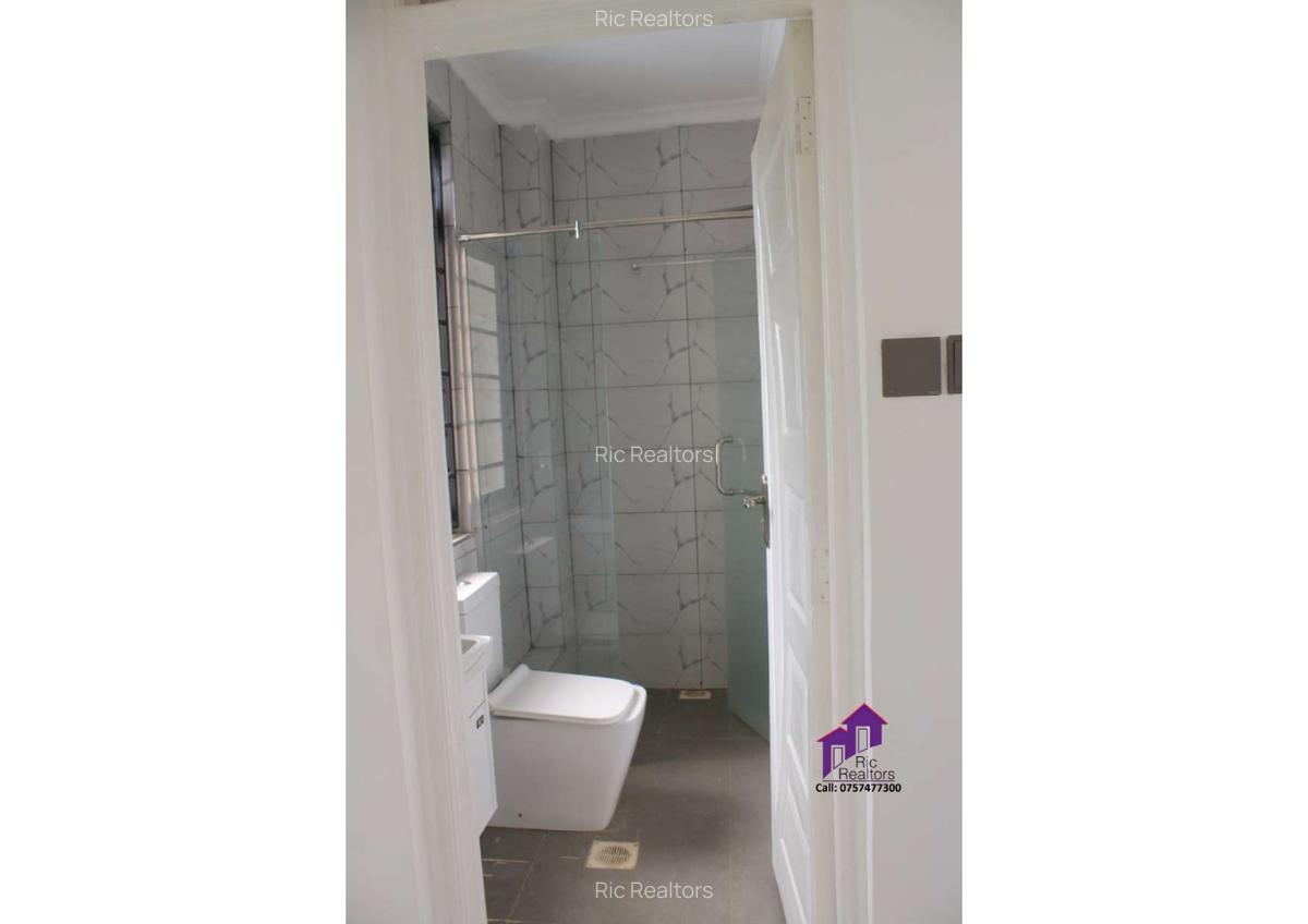 3 Bed Townhouse with En Suite in Ongata Rongai - 16