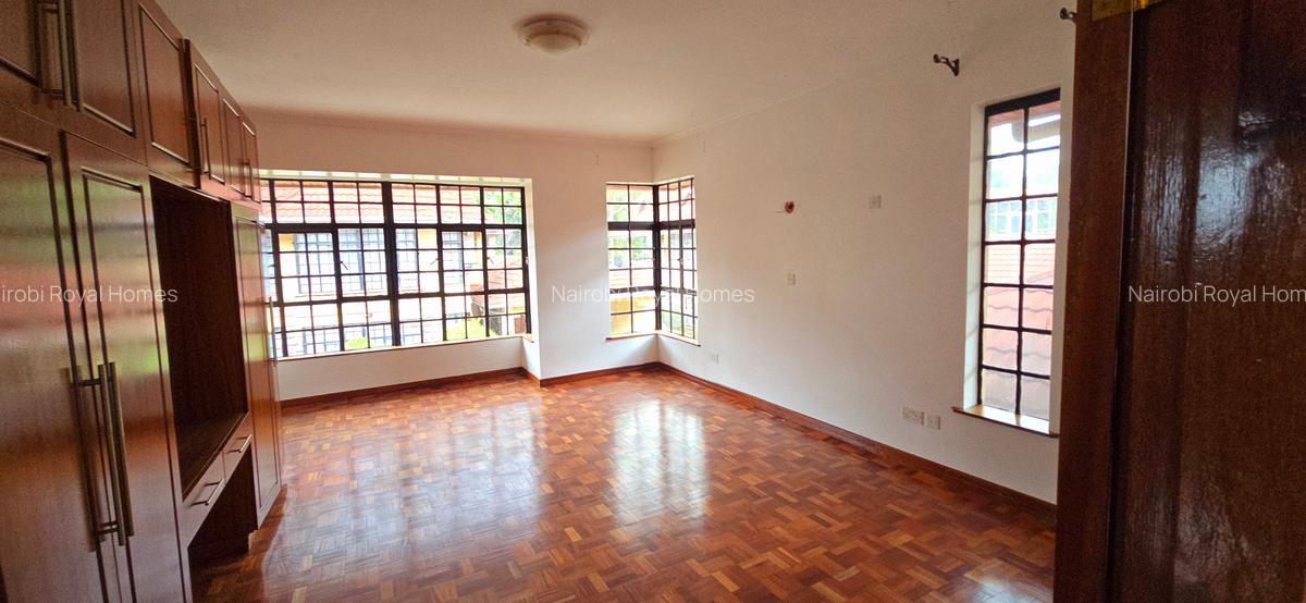 5 Bed Townhouse with En Suite at Kaputei Garden Estate - 11