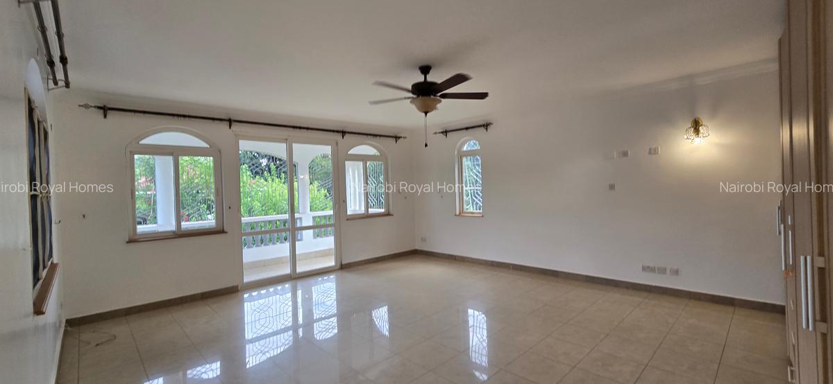 5 Bed House with En Suite at Runda Road - 10