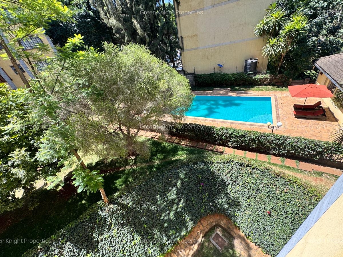Serviced 3 Bed Apartment with En Suite in Kilimani - 8