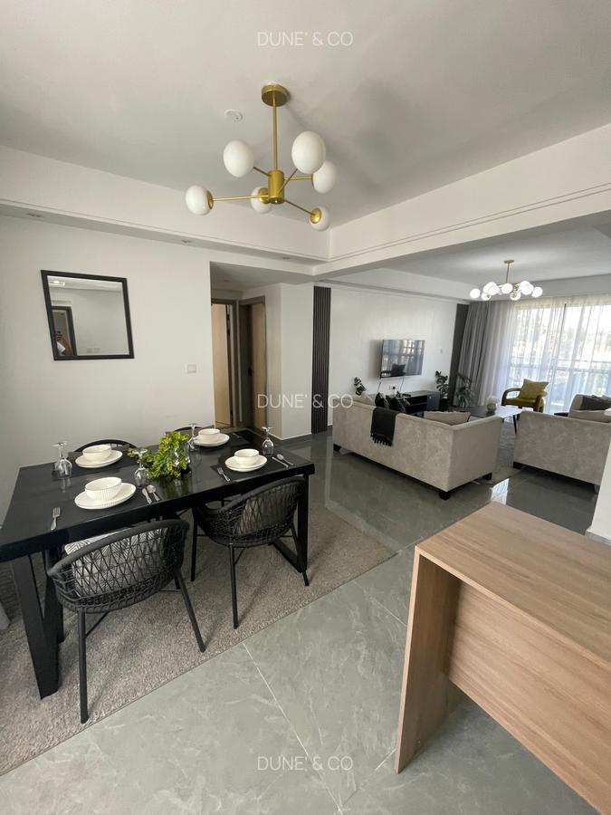 Serviced 2 Bed Apartment with En Suite in Riverside - 12
