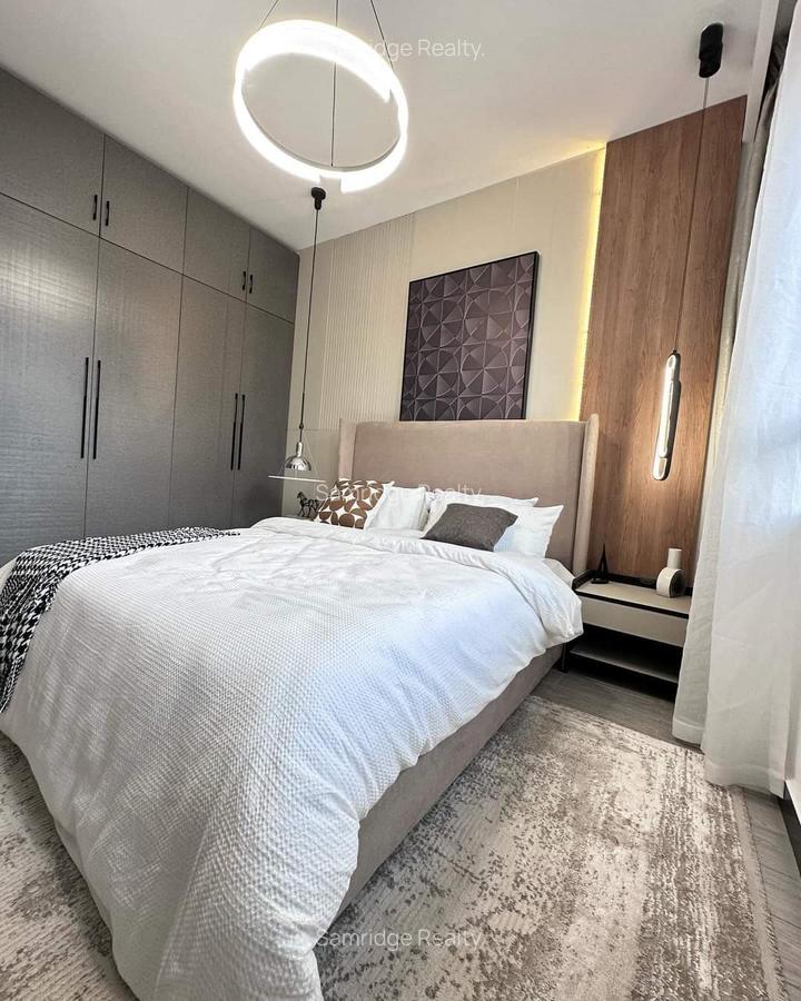 2 Bed Apartment with En Suite in Lavington - 6