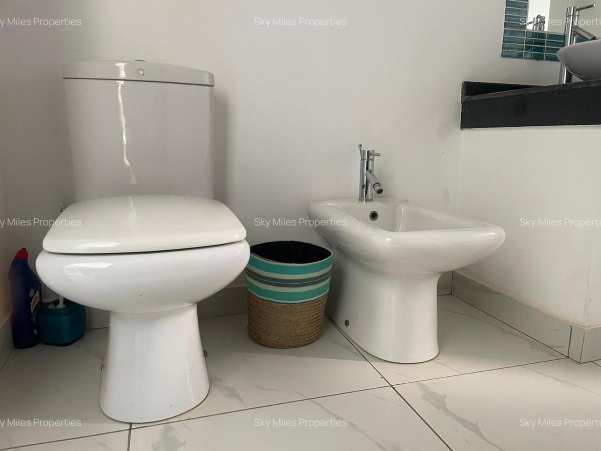 4 Bed Villa with En Suite at Watamu - 16