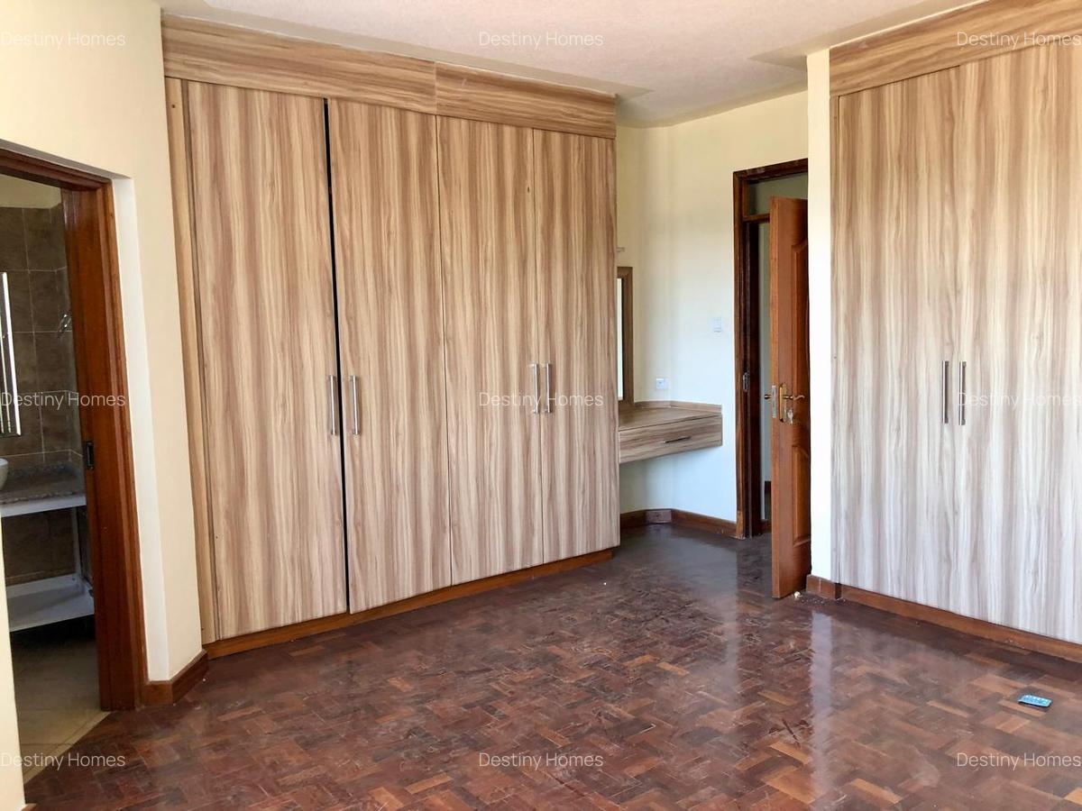 3 Bed Apartment with En Suite in Kilimani - 7