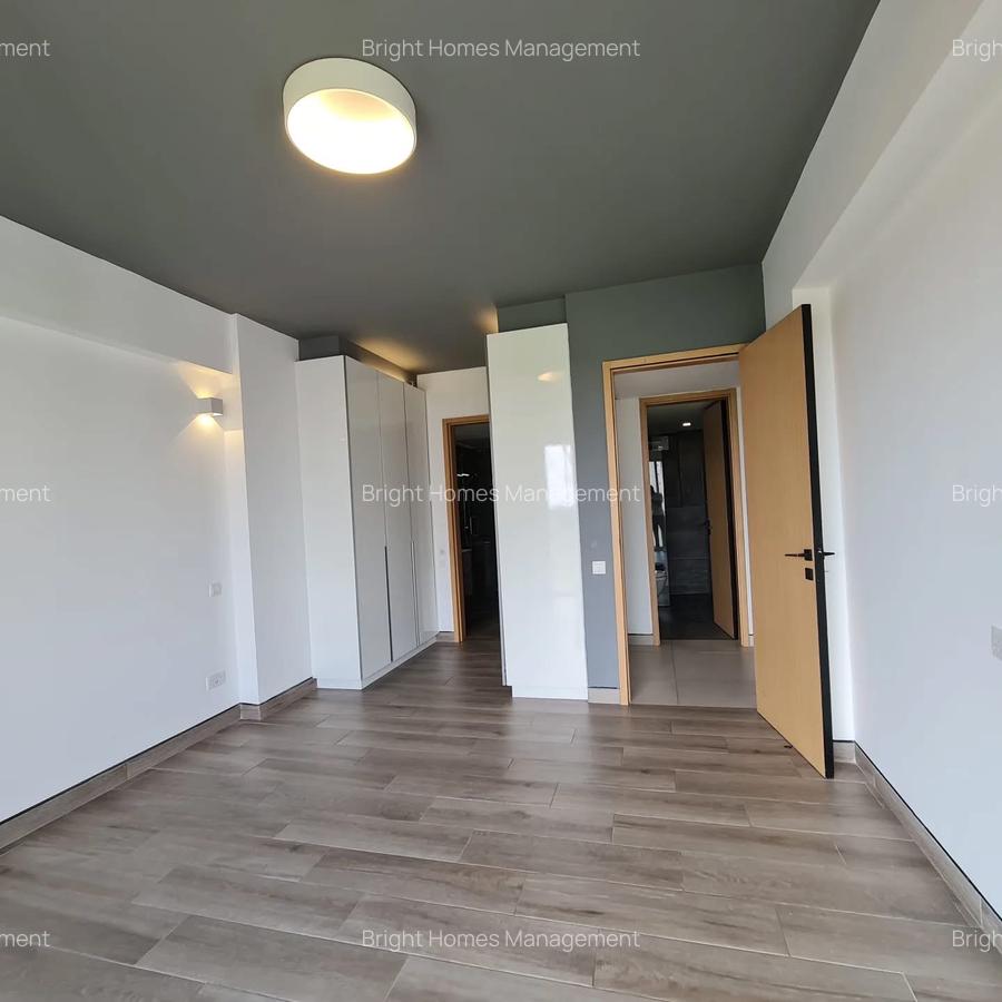 2 Bed Apartment with En Suite in Kilimani - 5